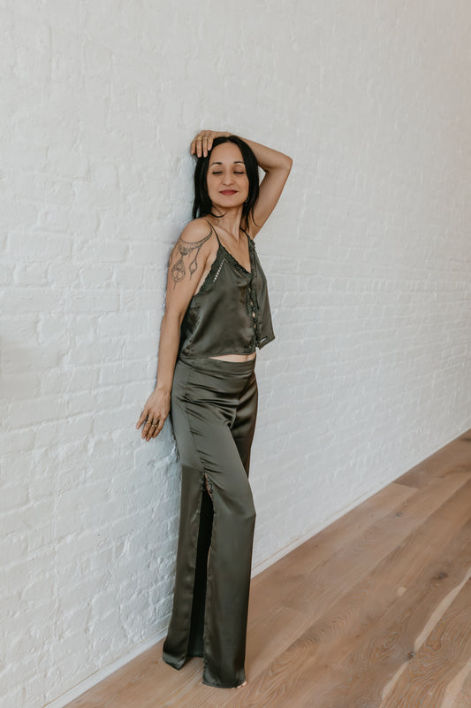 women wearing Luxury silk pants in licorice tone,PAYET silk pants with movement and shine